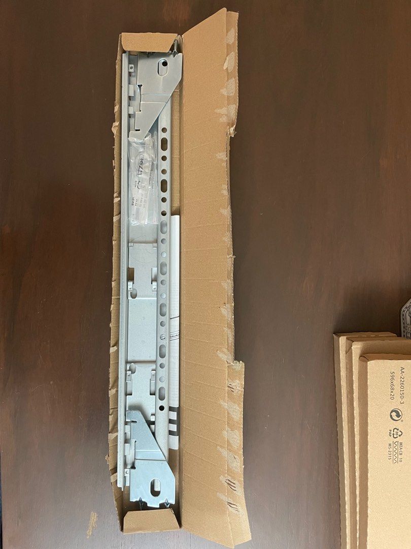 Ikea Besta suspension rail, Furniture & Home Living, Furniture, Shelves