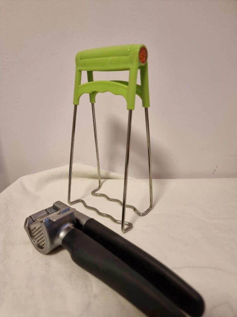 IKEA garlic press + hot plate gripper, Furniture & Home Living