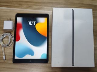 iPad 9th gen 256 GB + WiFi