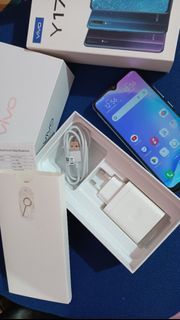 JUAL CEPAT HP Vivo 8/256 GB