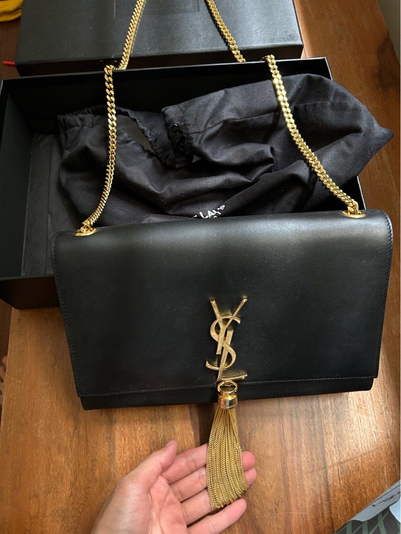 Kate medium with tassel in grain de poudre embossed leather online