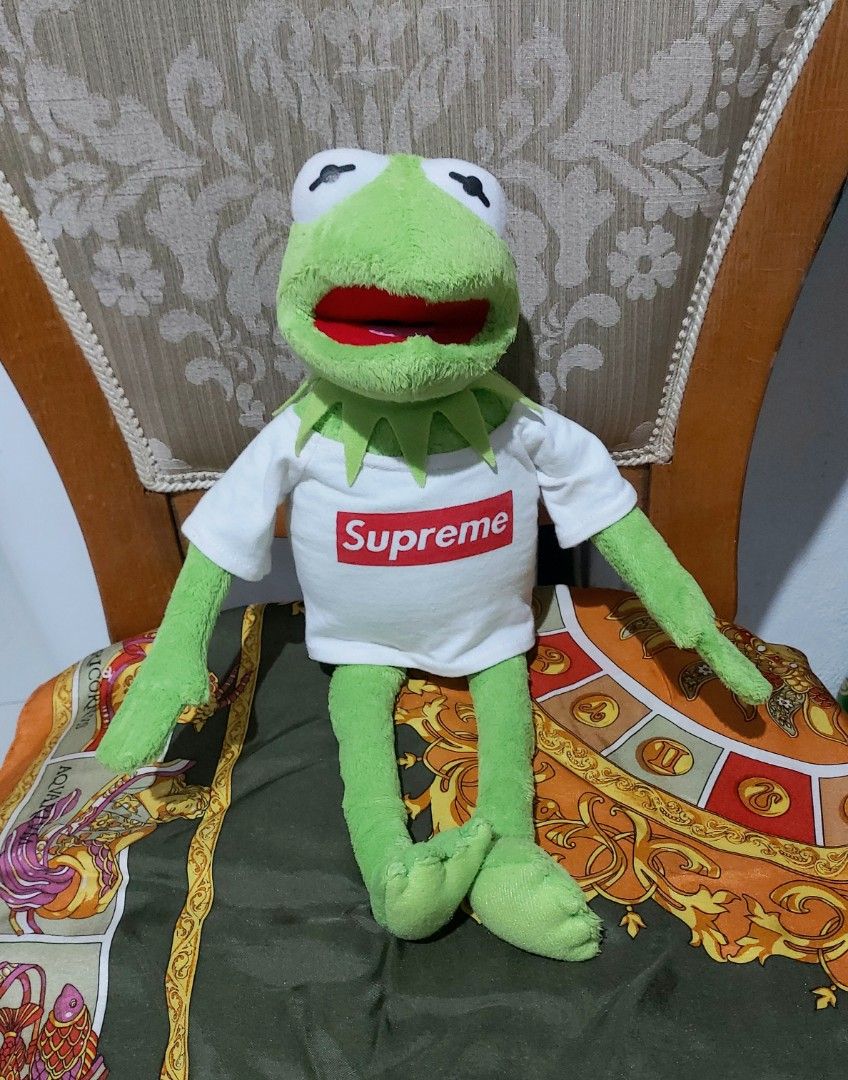 Supreme stuffed animal shop