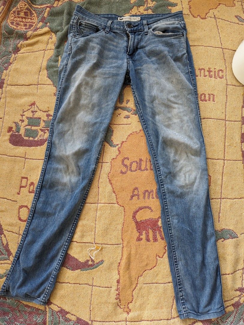 Size 3 sales in levis jeans