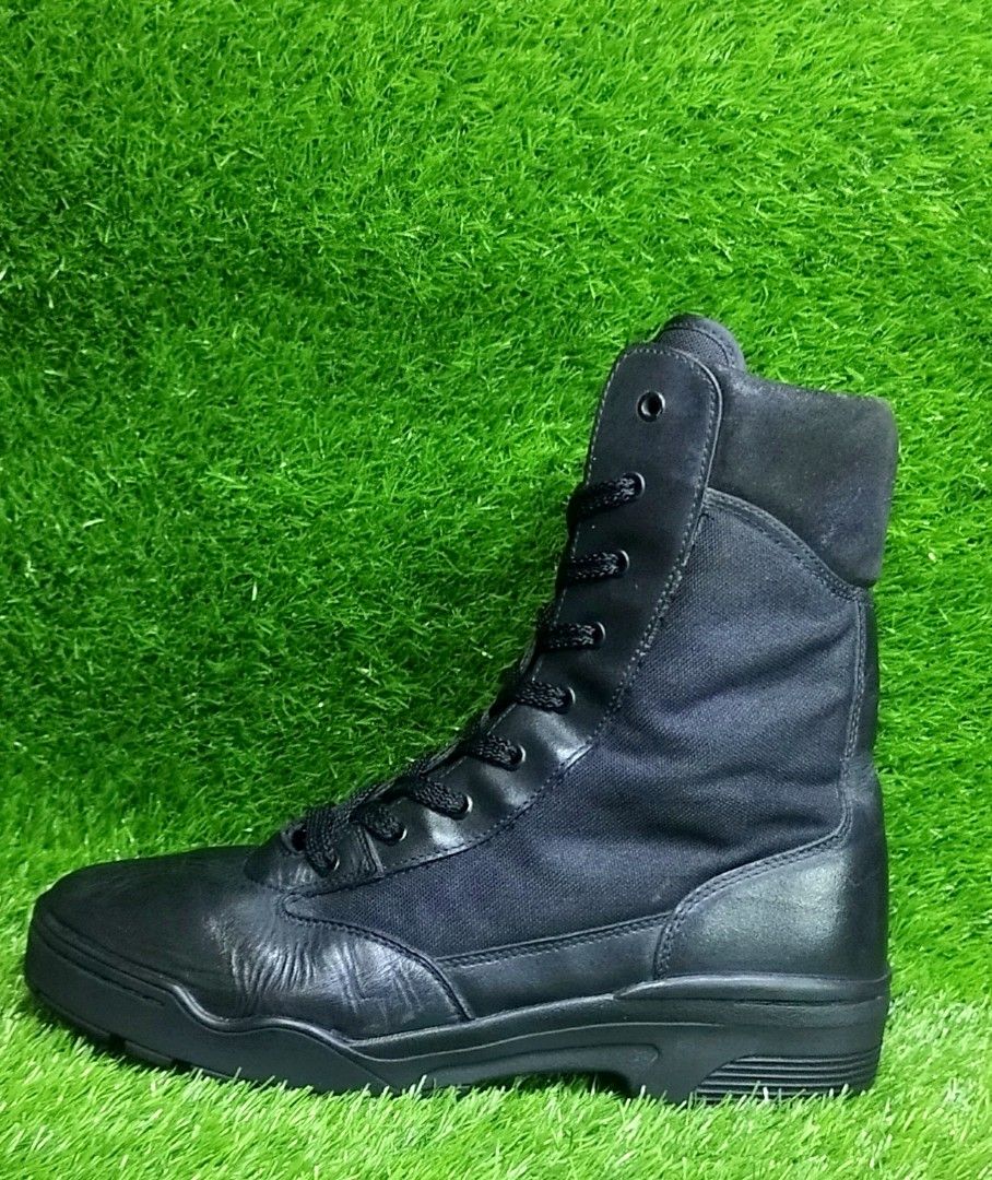 Magnum swat boots hotsell