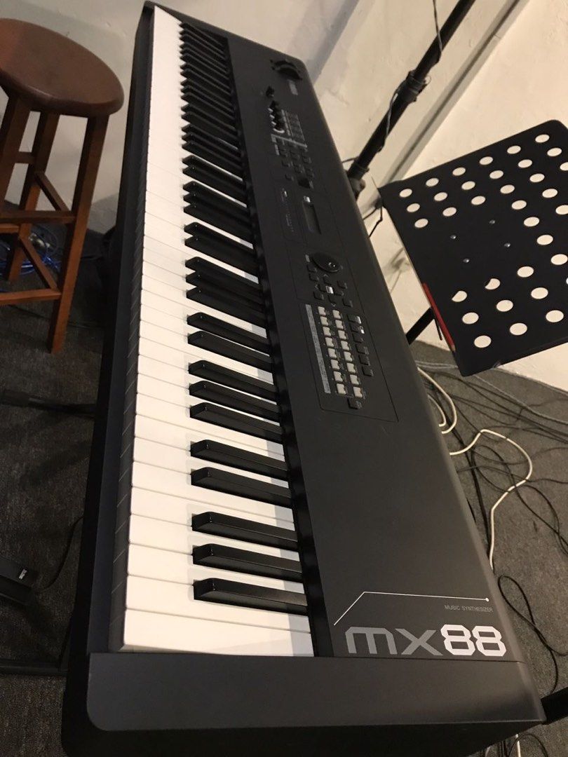 Mx88bk yamaha store