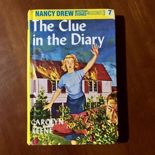 Nancy Drew Mystery Stories #7: The Clue In The Diary by Carolyn Keene