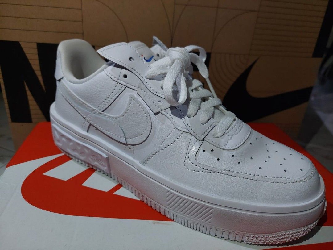 Air force discount 1 colorful swoosh