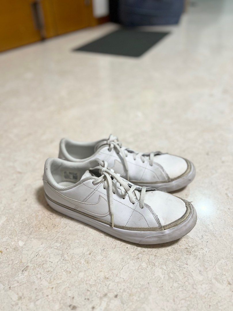 White grade sale school sneakers