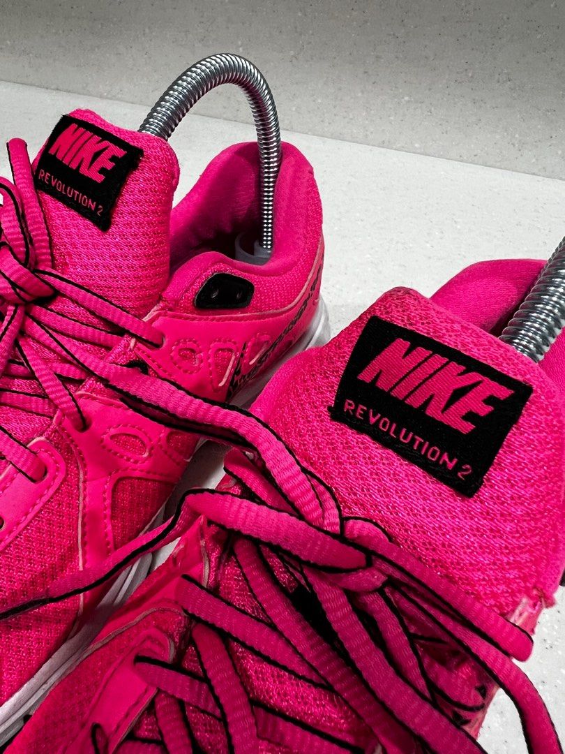 Nike revolution 2 pink clearance