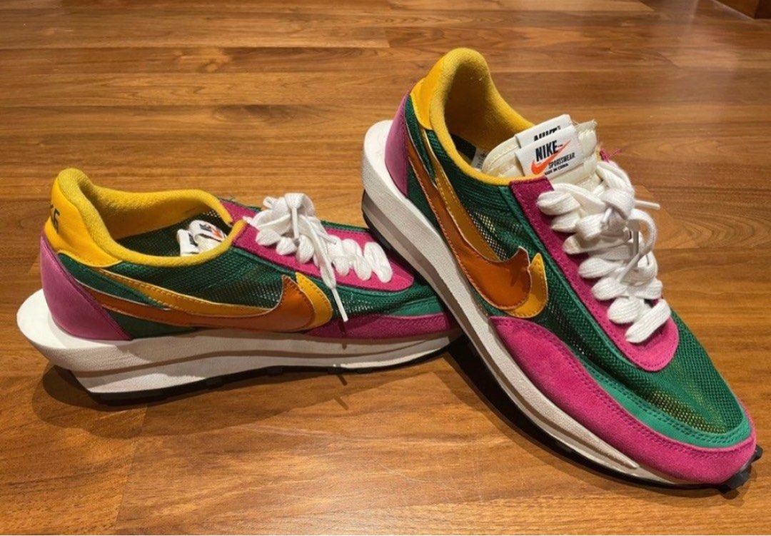 Nike Sacai Pine Green