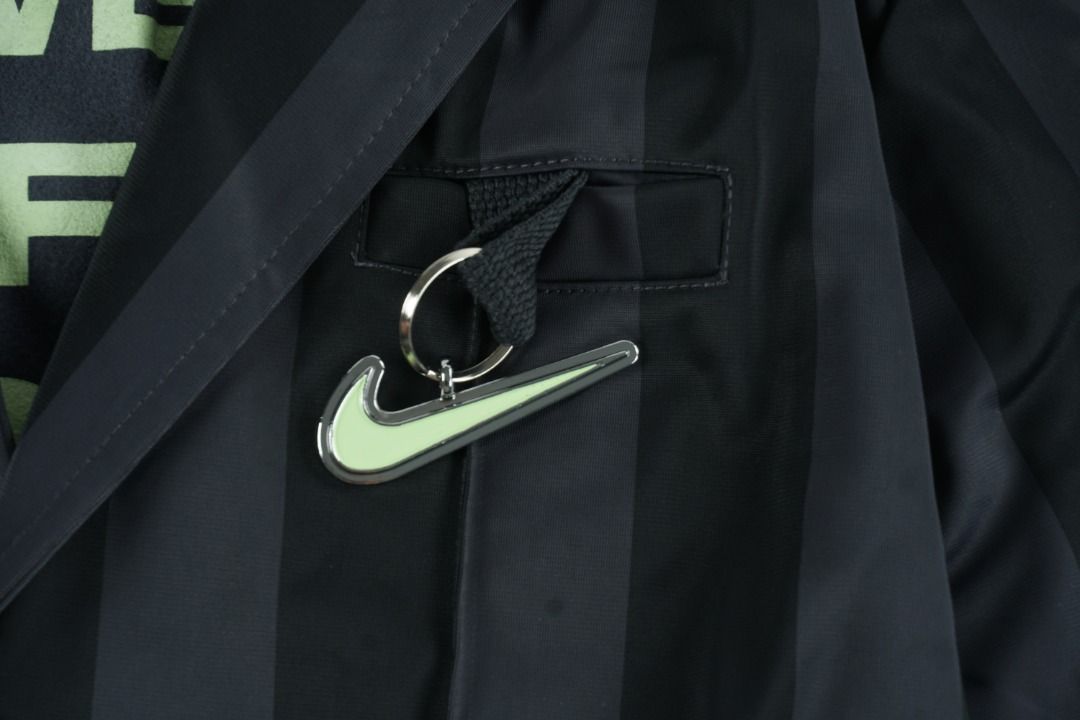Nike x pigalle best sale tracksuit jacket anthracite