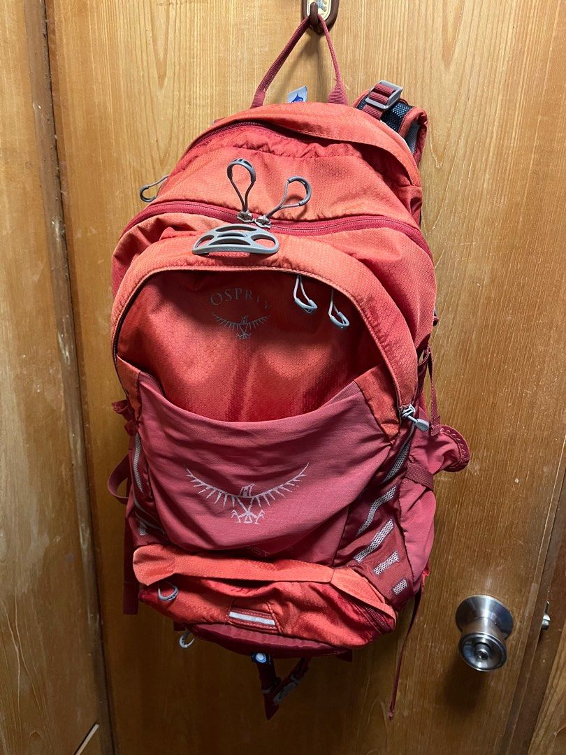 Osprey Escapist 25L Carousell