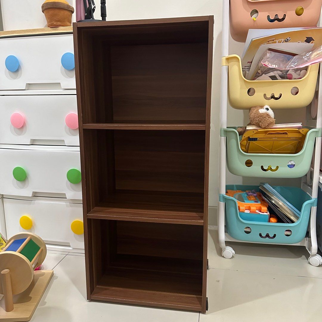 rak lemari kayu, Perabotan Rumah di Carousell