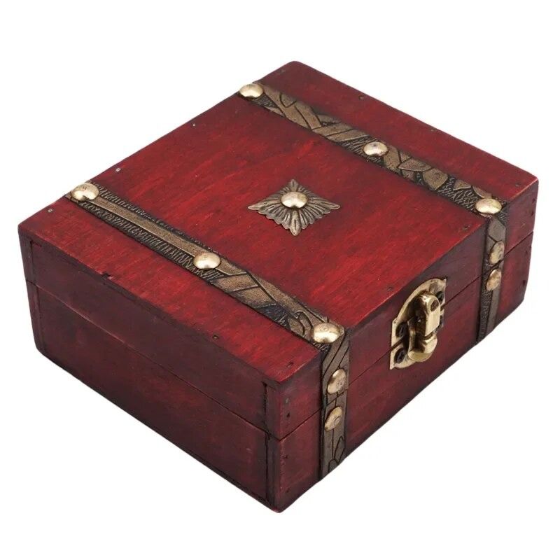 Retro Treasure Chest with Lock Vintage Wooden Storage Box Antique Style  Jewelry Organizer for Wardrobe Jewelry Box Trinket Box, 嘢食& 嘢飲, 禮品籃和禮籃-  Carousell