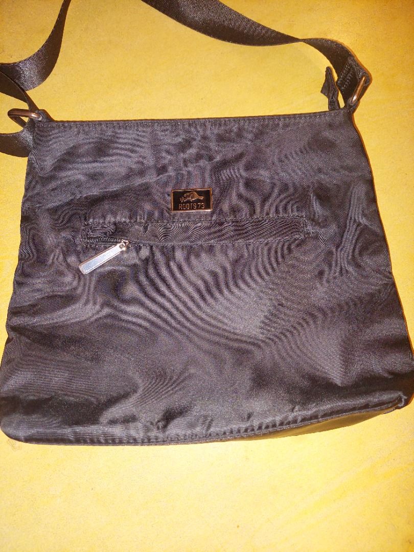 Roots73 Black Cross Body Bag Women s Fashion Bags Wallets Cross body Bags on Carousell