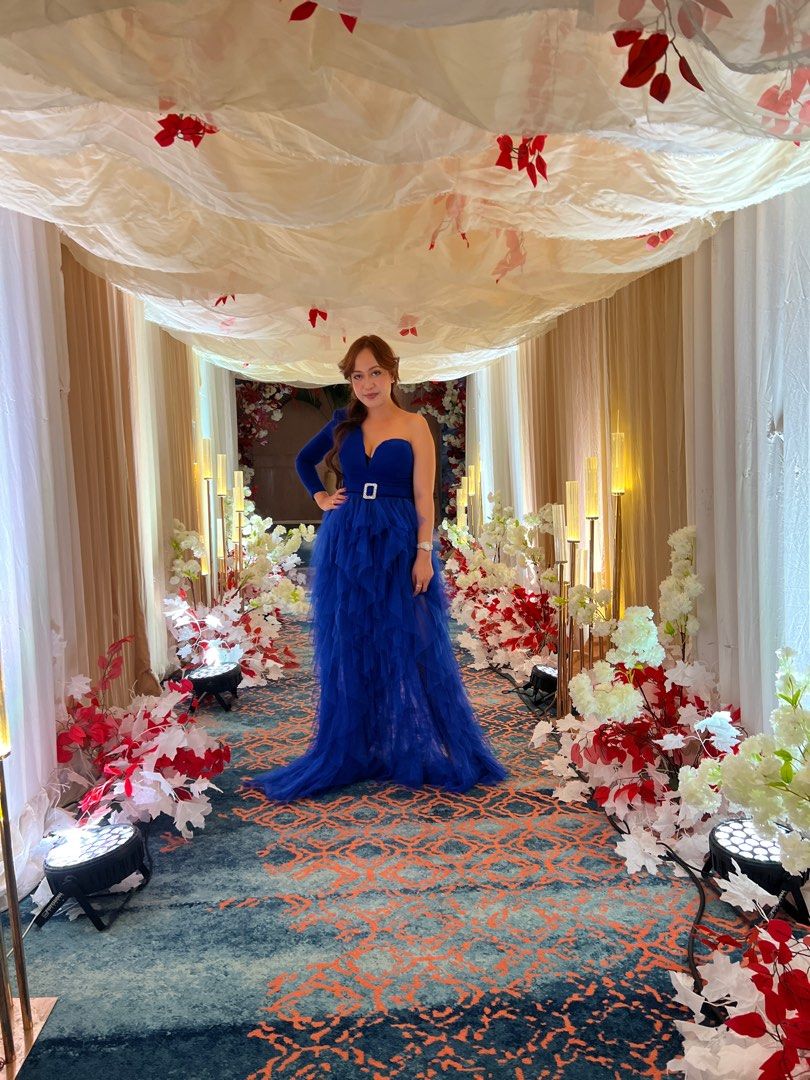 Royal Blue One Shoulder with Belt (Category: Evening dresses & gowns) located in Caloocan City. Submitted by queenzone831 (Listing ID 1269887903, Image 3). Description: Hello selling my evening gown. I used it sa Cebu, sa Nustar hotel last October 2023. Its a size M. Im a size S sa Shein. Kaya mejo maluwag sakin to sa bust. 34B lang kasi aq. Kasya to hanggang 36A siguro pero stretchable naman siya. One piece to, and see through yung skirt. Kaya n