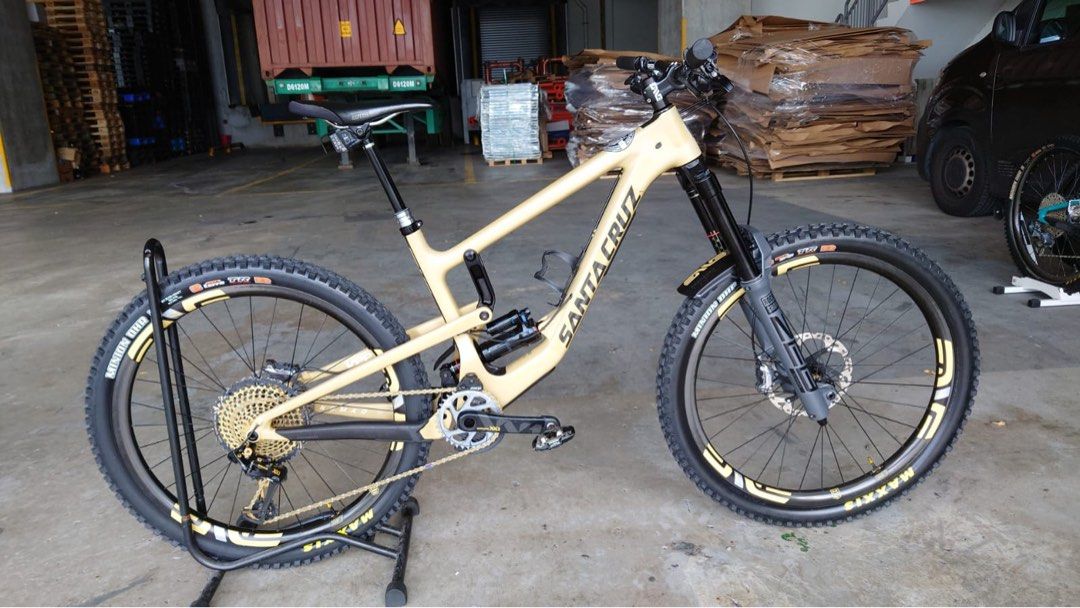 Santa cruz nomad on sale cc 2018