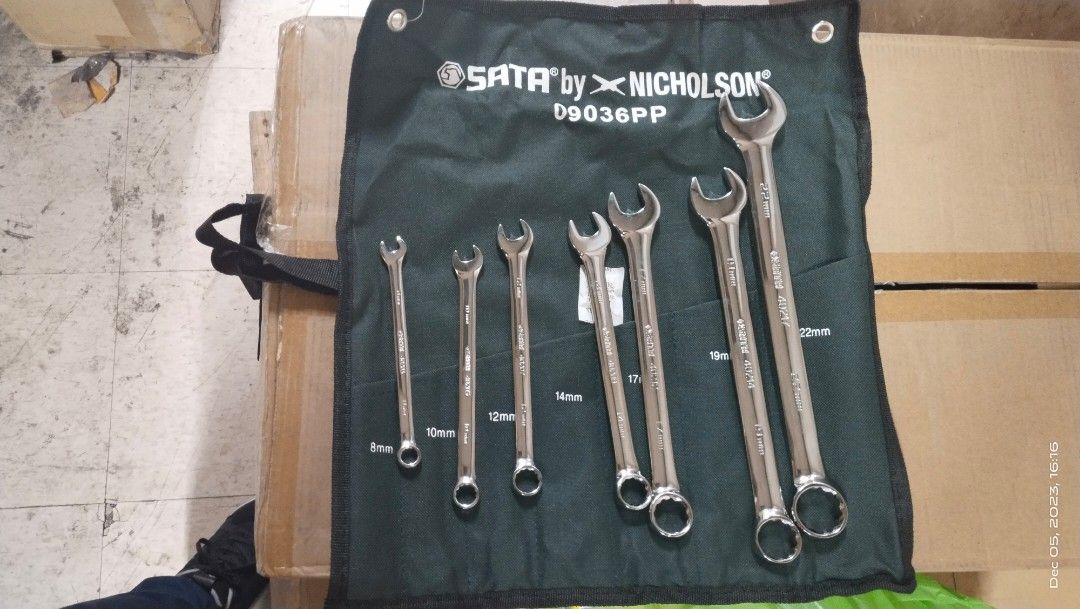 Sata combination wrench set #09036pp 7pcs/set metric (Category: Construction Tools & Equipment) located in Manila. Submitted by bernaatit (Listing ID 1269900765, Image 2). Description: Also offer other products of Yale Master Stanley Tramontina Picus Japan Shell USA Sata Tools Arrow staple and others 🌟 message me for your orders and inquiries.