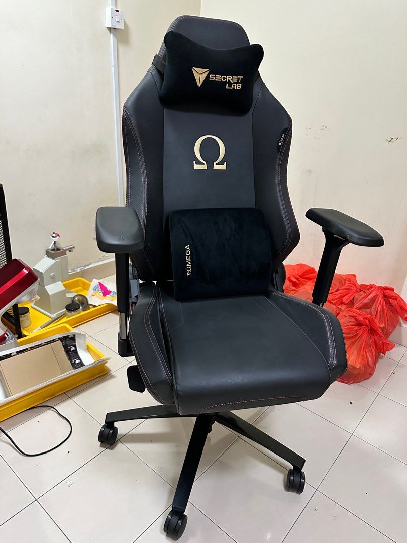 Secretlab omega 2021 series gaming 2025 chair