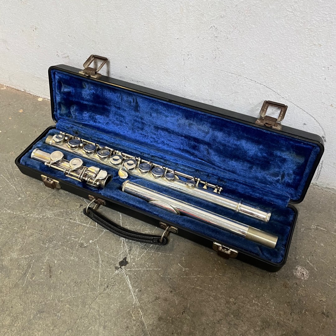 Selmer USA 1206 Flute, Hobbies & Toys, Music & Media, Musical