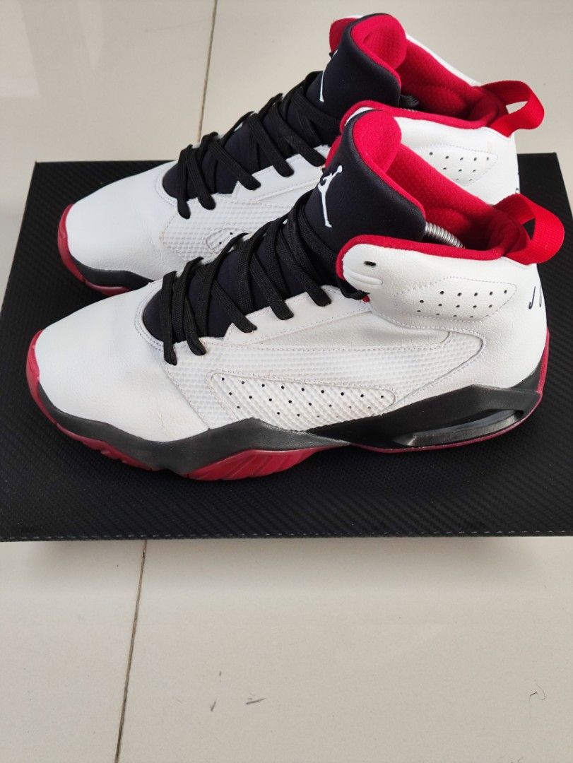 Sepatu jordan basket clearance