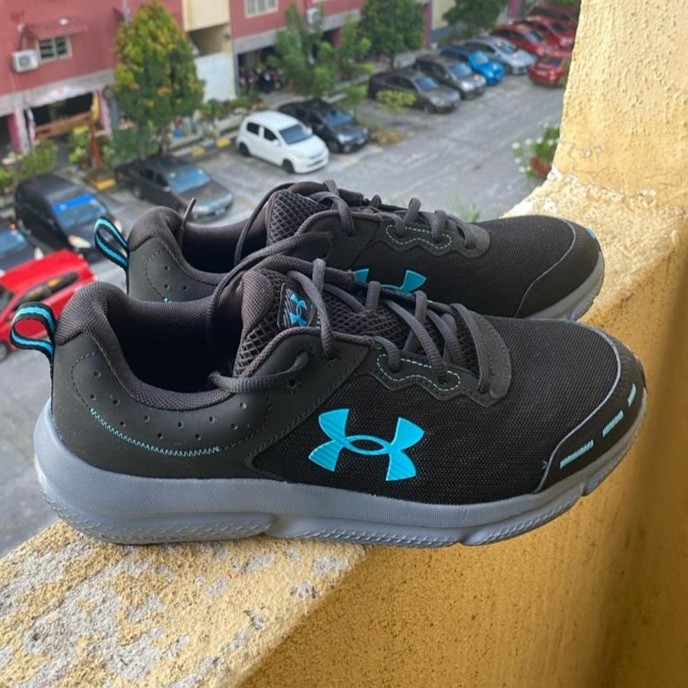 Under Armour Charged Assert 10, Men's Fashion, Footwear, Sneakers on  Carousell