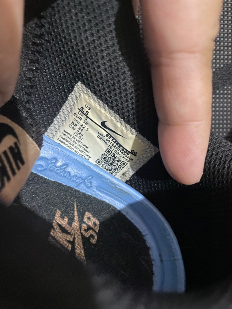 Used Womens Nike SB SolarSoft (Category: Sneakers) located in Mangaldan. Submitted by prelovedstuffcm (Listing ID 1269896502, Image 2). Description: Selling my Original Nike SB women's solarsoft. size 5.5 condition: used but not abused just needs cleaning lang. hindi ko na siya madalas gamitin..