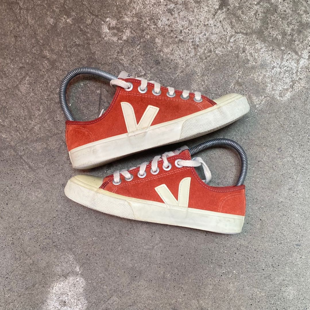 Veja Wata Women s Fashion Footwear Sneakers on Carousell
