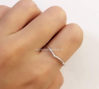 18k Saudi White Gold Ring Size 4