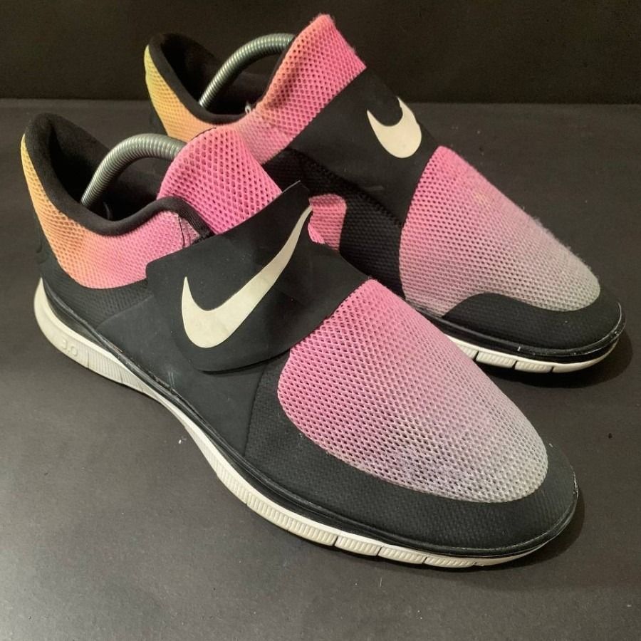 Nike free deals socfly navy