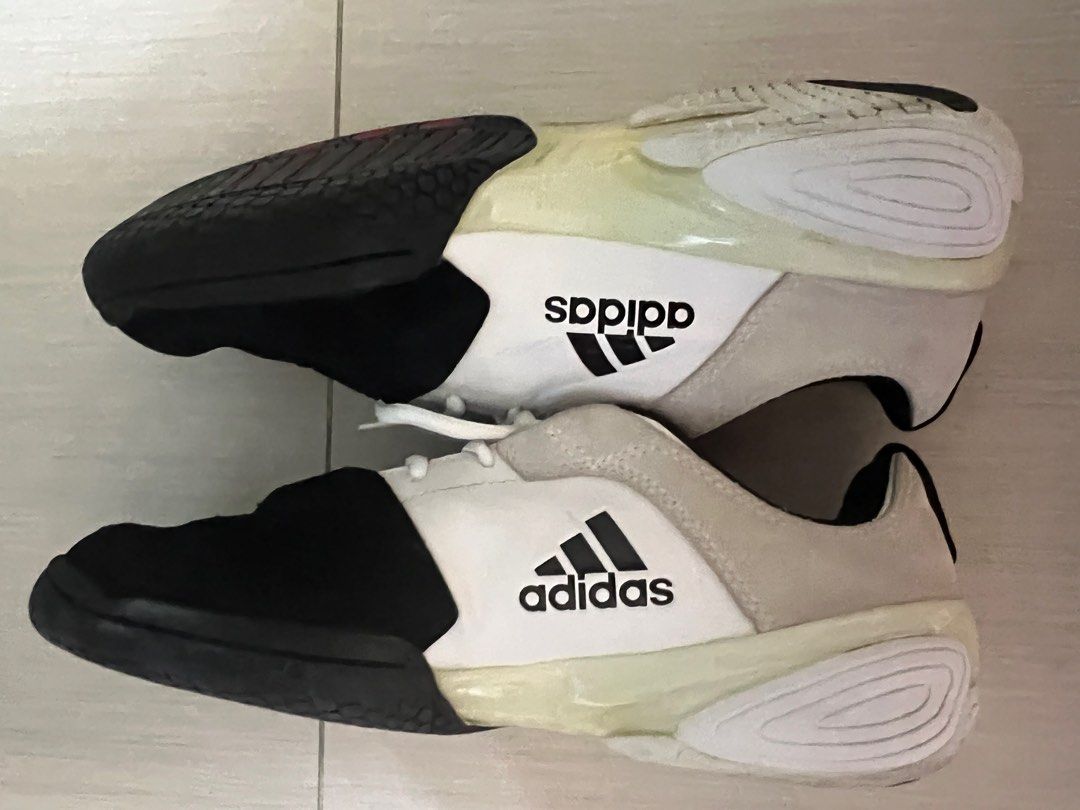 Adidas fencing hotsell shoes hong kong