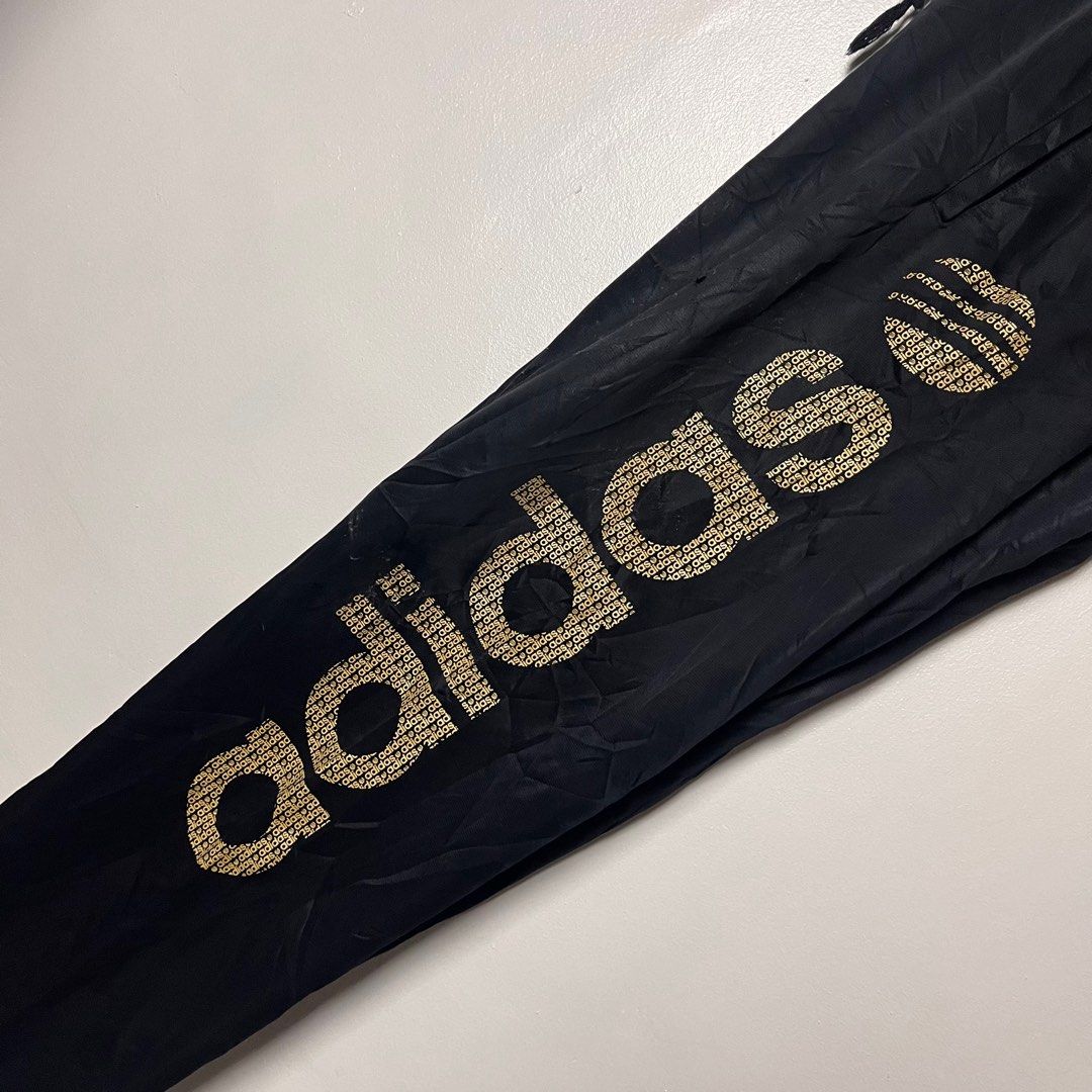 Adidas hotsell neo logo