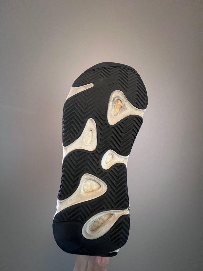 Adidas yeezy boost 700 new arrivals v2 static wave runner
