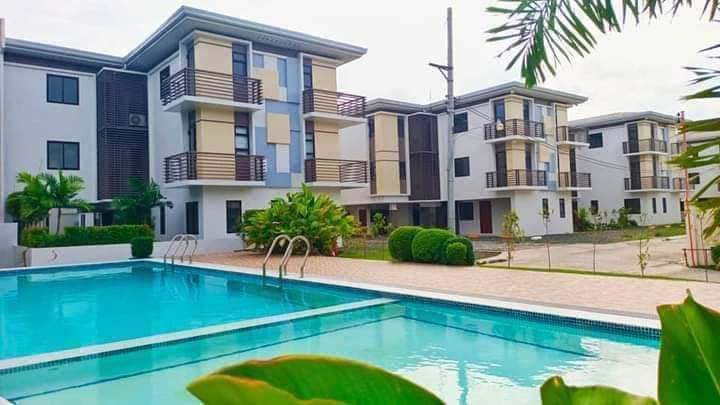 Almond Drive Condo, Property, For Sale, Apartments & Condos on Carousell