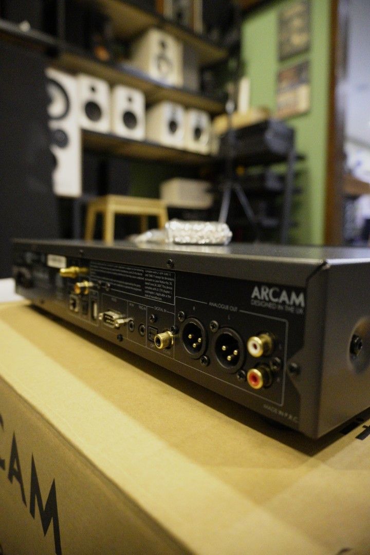 Arcam CDS50 Sabre ESS 9038 32bit DAC CD & SACD player with RCA & XLR