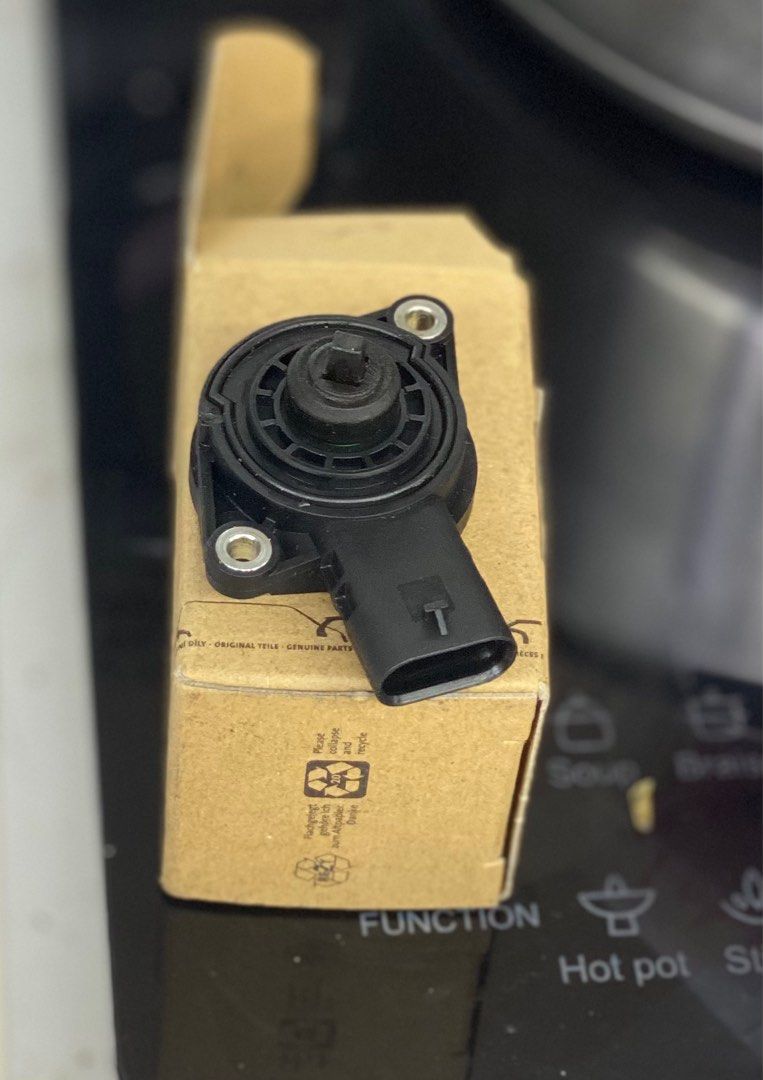 Audi A4 B8 2.0 intake manifold running sensor, Car Accessories