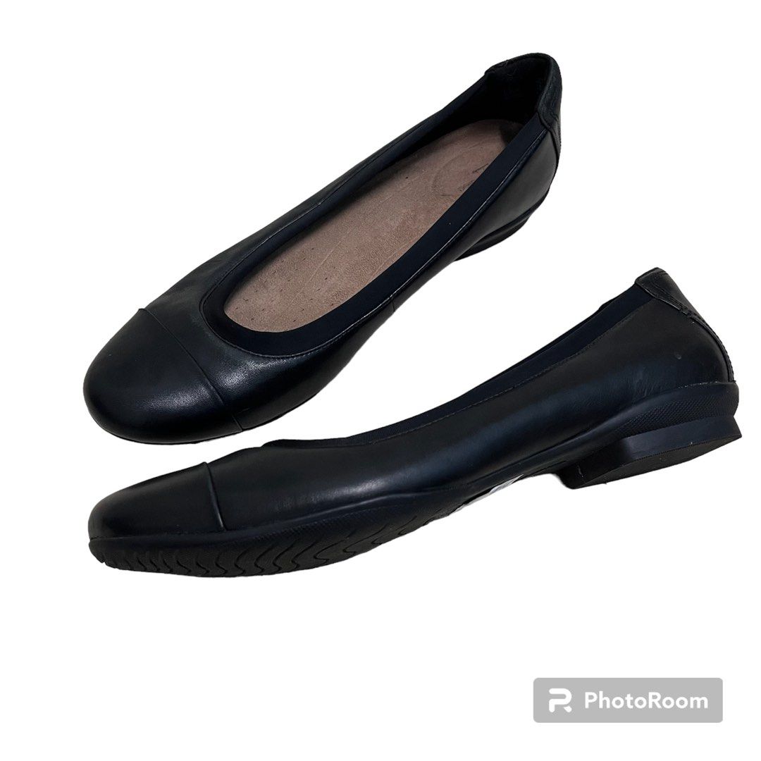 Aut. Clarks Leather Flat Shoes