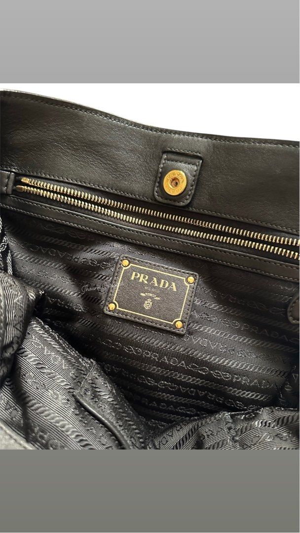 Authentic prada leather crossbody purse with removable straps - clothing &  accessories - by owner - craigslist