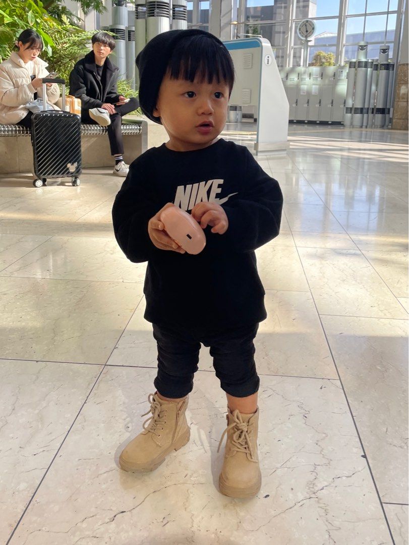 Nike jogger set toddler hot sale