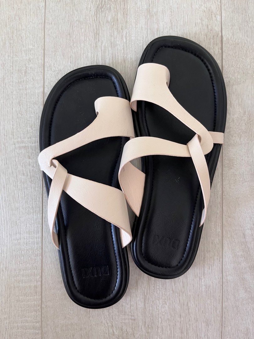 Black and cream 2025 sandals