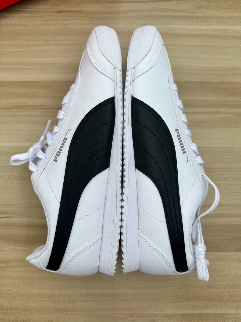 Brand new puma sneaker size US9 Eur 42