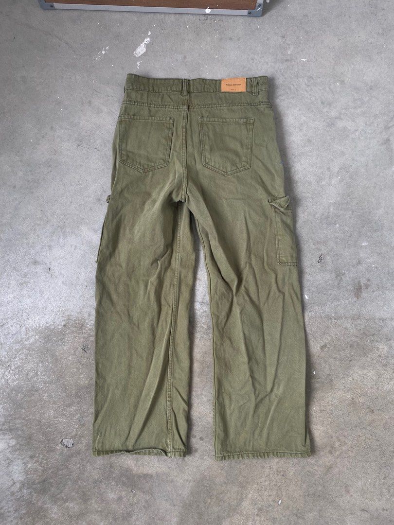 Cargo Jeans Zara, Men's Fashion, Bottoms, Jeans on Carousell