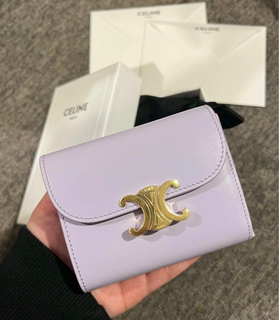 CELINE COMPACT WALLET WITH COIN TRIOMPHE IN SHINY CALFSKIN LIGHT