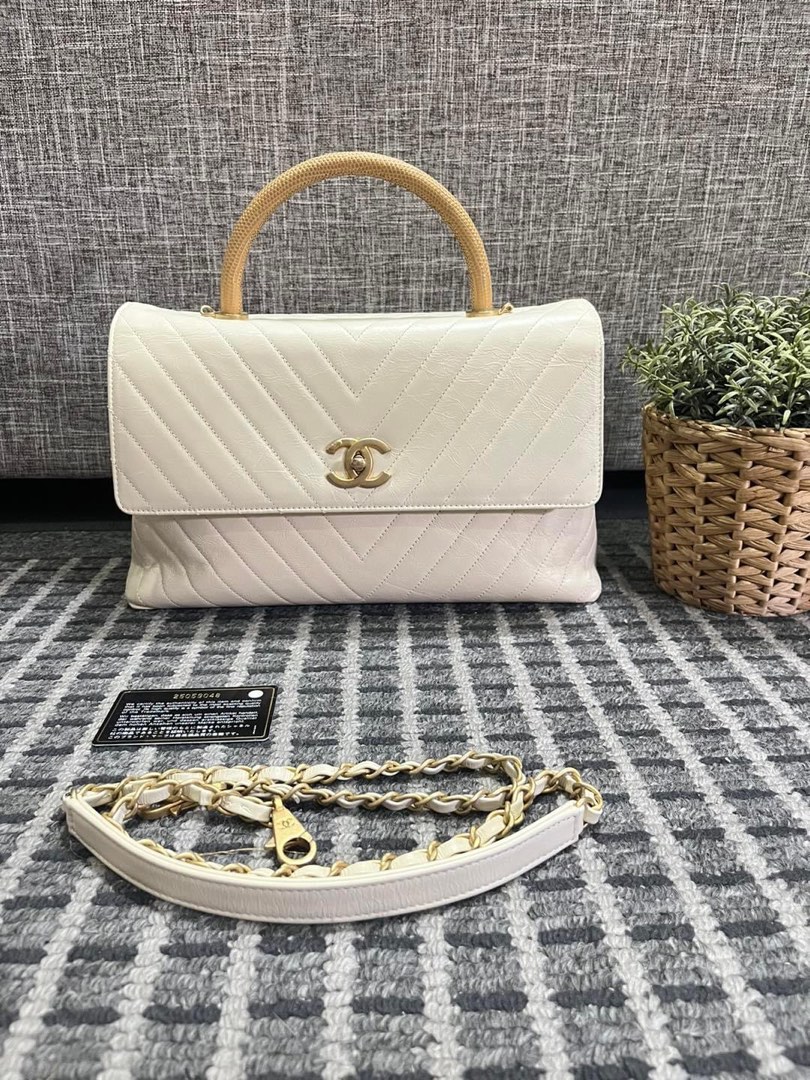 Chanel Coco Handle Large ( 33cm ) Chevron Off White Limited Lizard