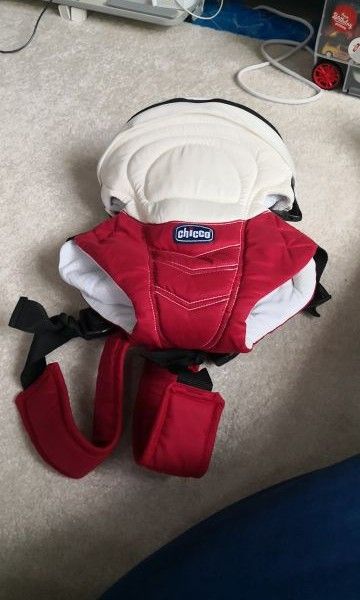 Chicco ergos shop system baby carrier