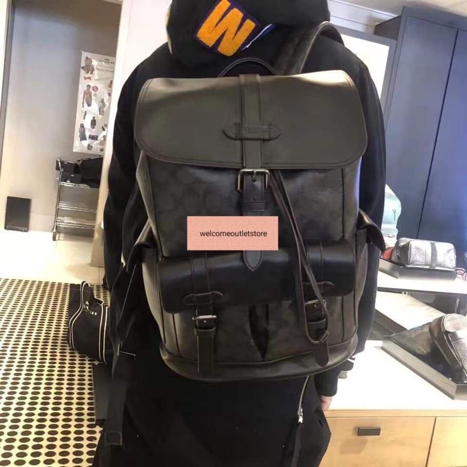 Coach Hudson Backpack in Signature Canvas F50044