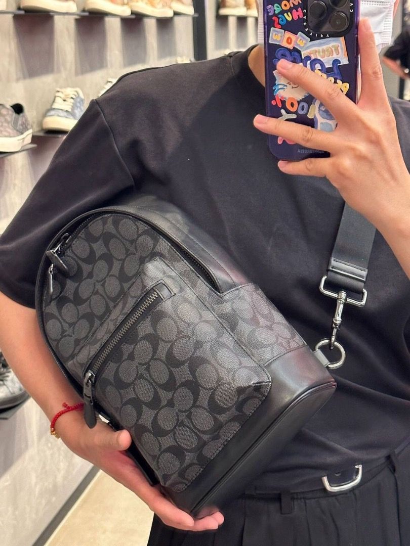 Coach pack bag hot sale
