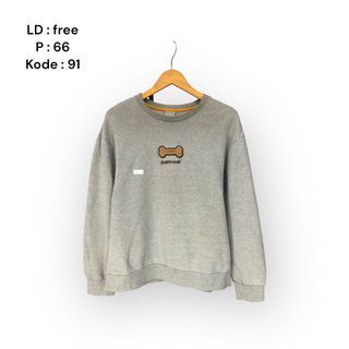 Crewneck bordir premium
