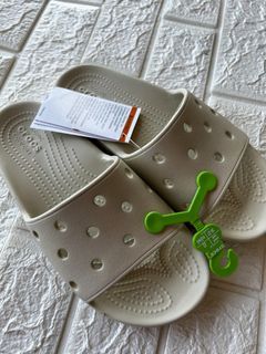 Crocs Bone Sandals W6