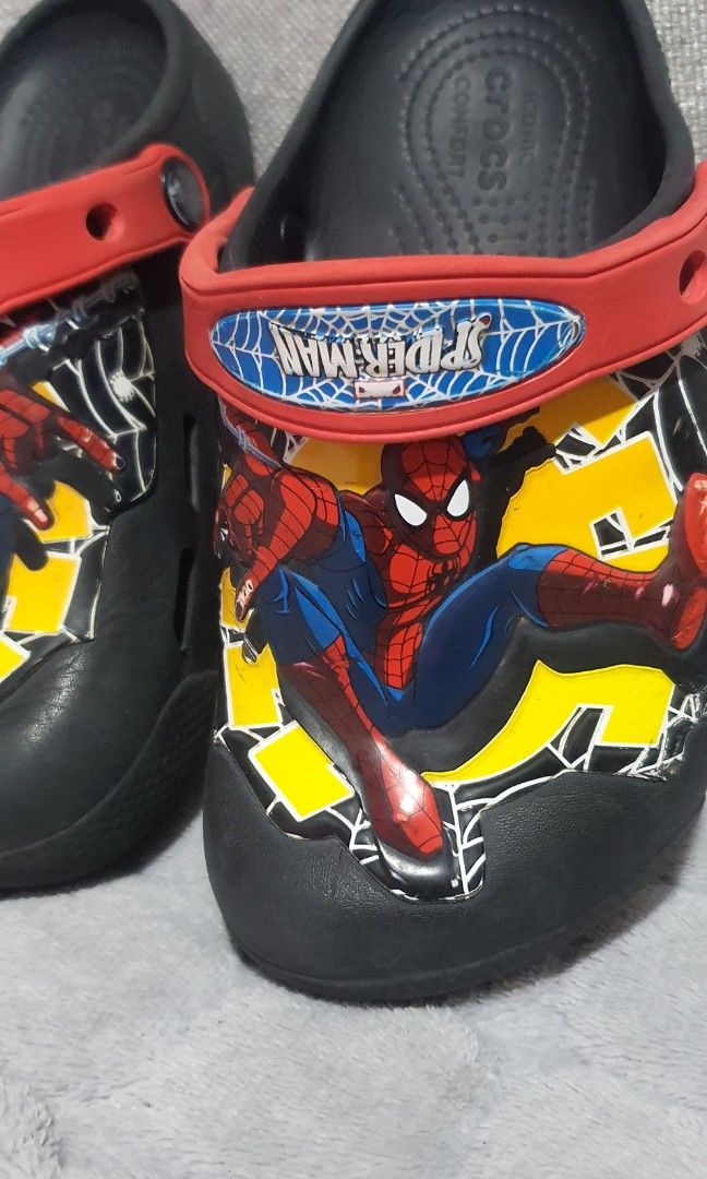 Light up hotsell spiderman crocs